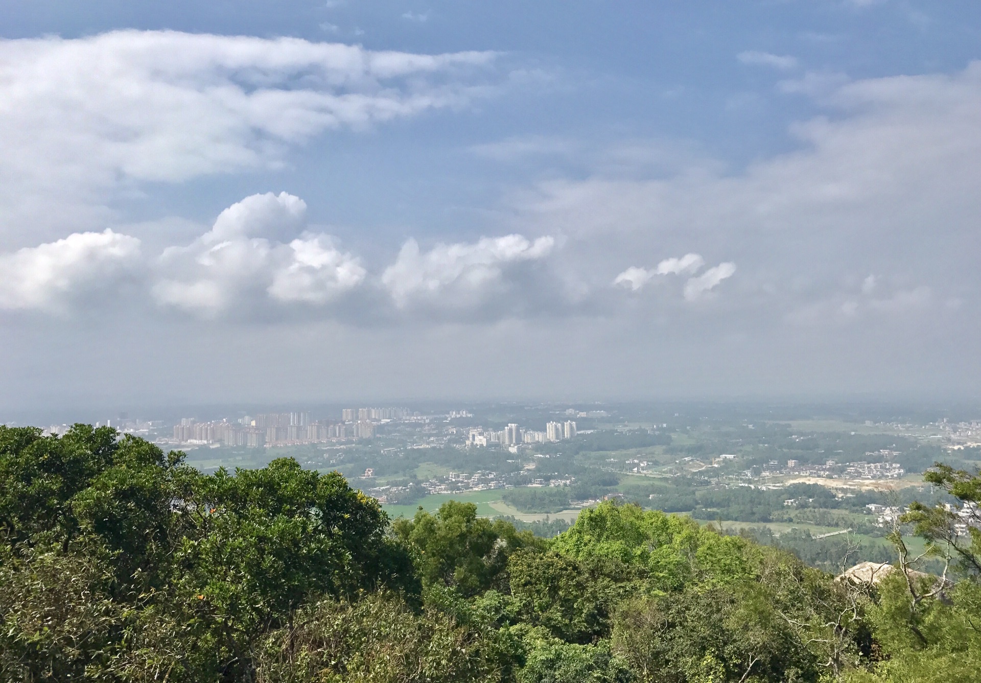 东山岭人口_东山岭图片