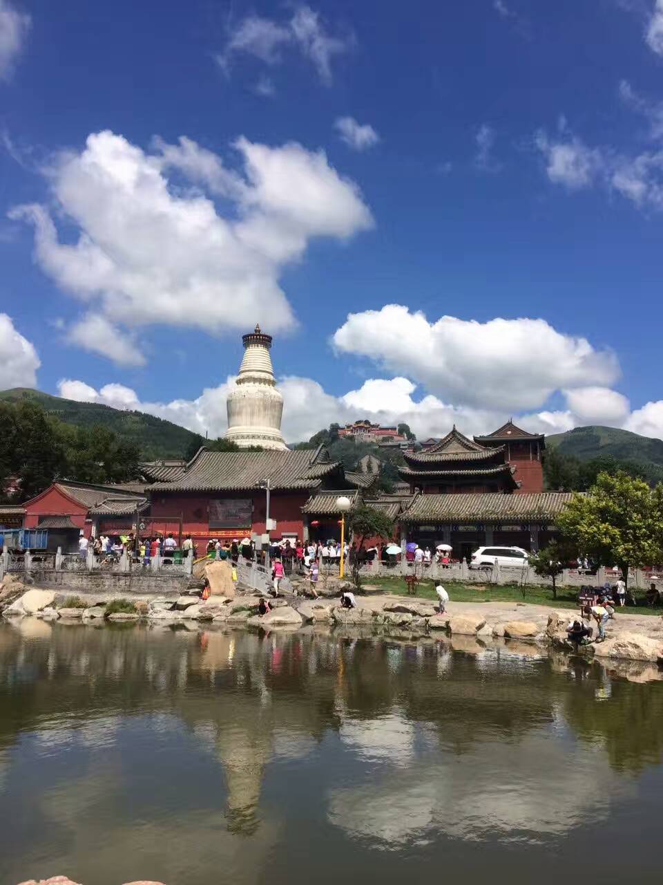 现在从浑源县去五台山只能先去砂河在转车去五台山风景区.