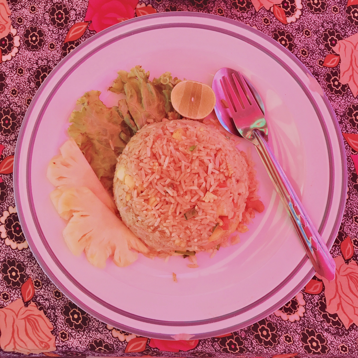 如何把旅行中的美食拍得更有意境?