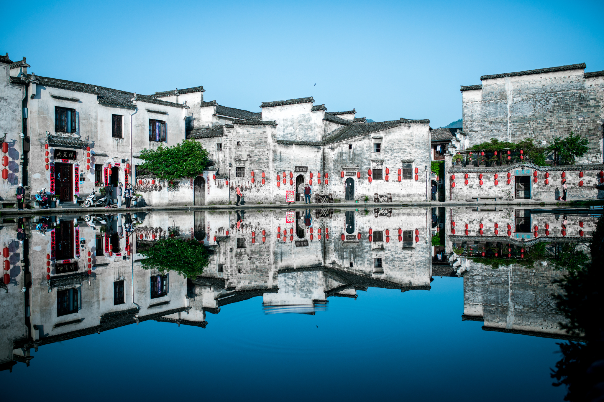 月沼湖