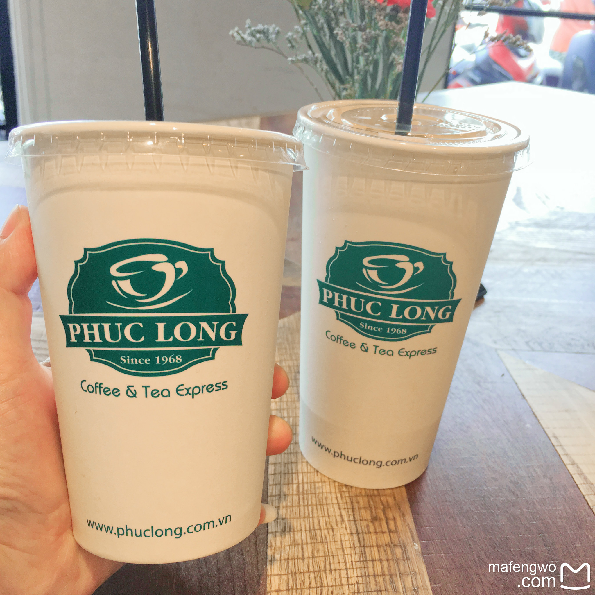 phuc long coffee & tea house  