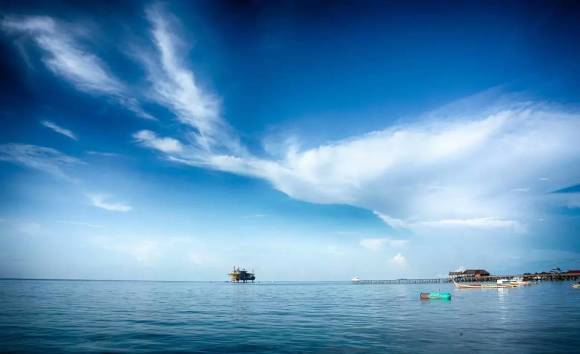九月的海 wKgBZ1mmctyAUh2nAAEG5hY3IJQ02.jpeg?imageView2%2F2%2Fw%2F580%2Fh%2F9999%2Fq%2F100