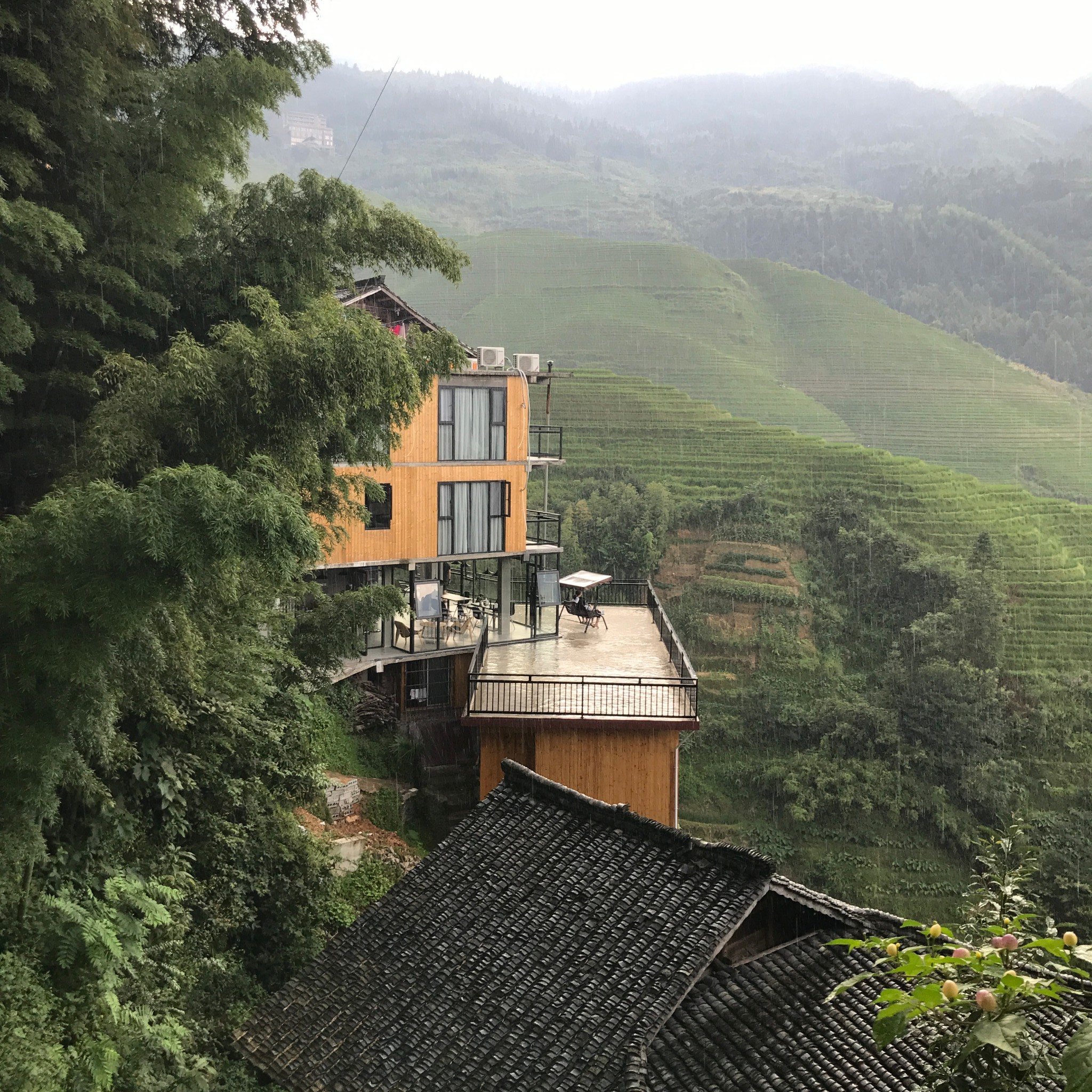 在桂林,龙脊梯田,阳朔,柳州的vans踏屎六天记