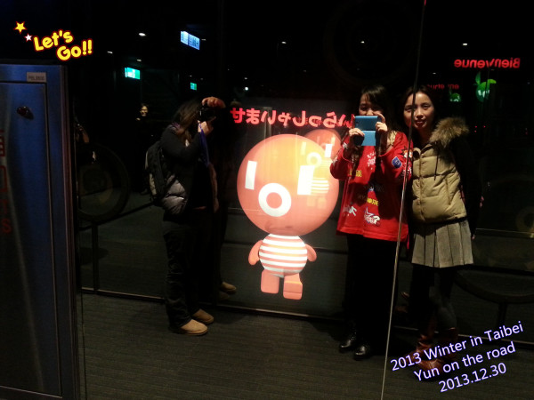 晚上的最新小品 wKgB4lLiDVKAMNZ8AAhjOFzQegM53.jpeg?imageView2%2F2%2Fw%2F600%2Fh%2F600%2Fq%2F90