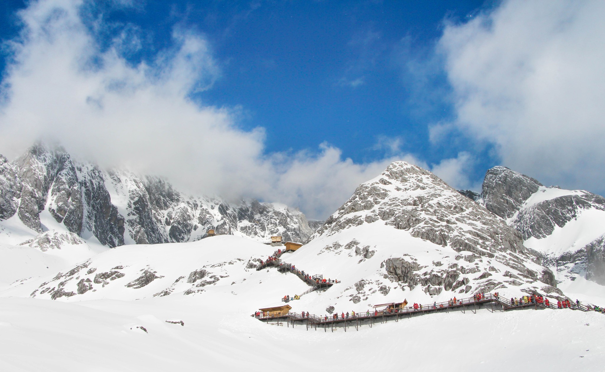 玉龙雪山