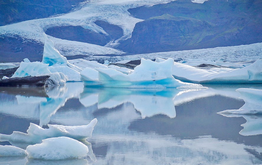 【冰岛在哪里】冰岛是哪个国家的,冰岛属于哪