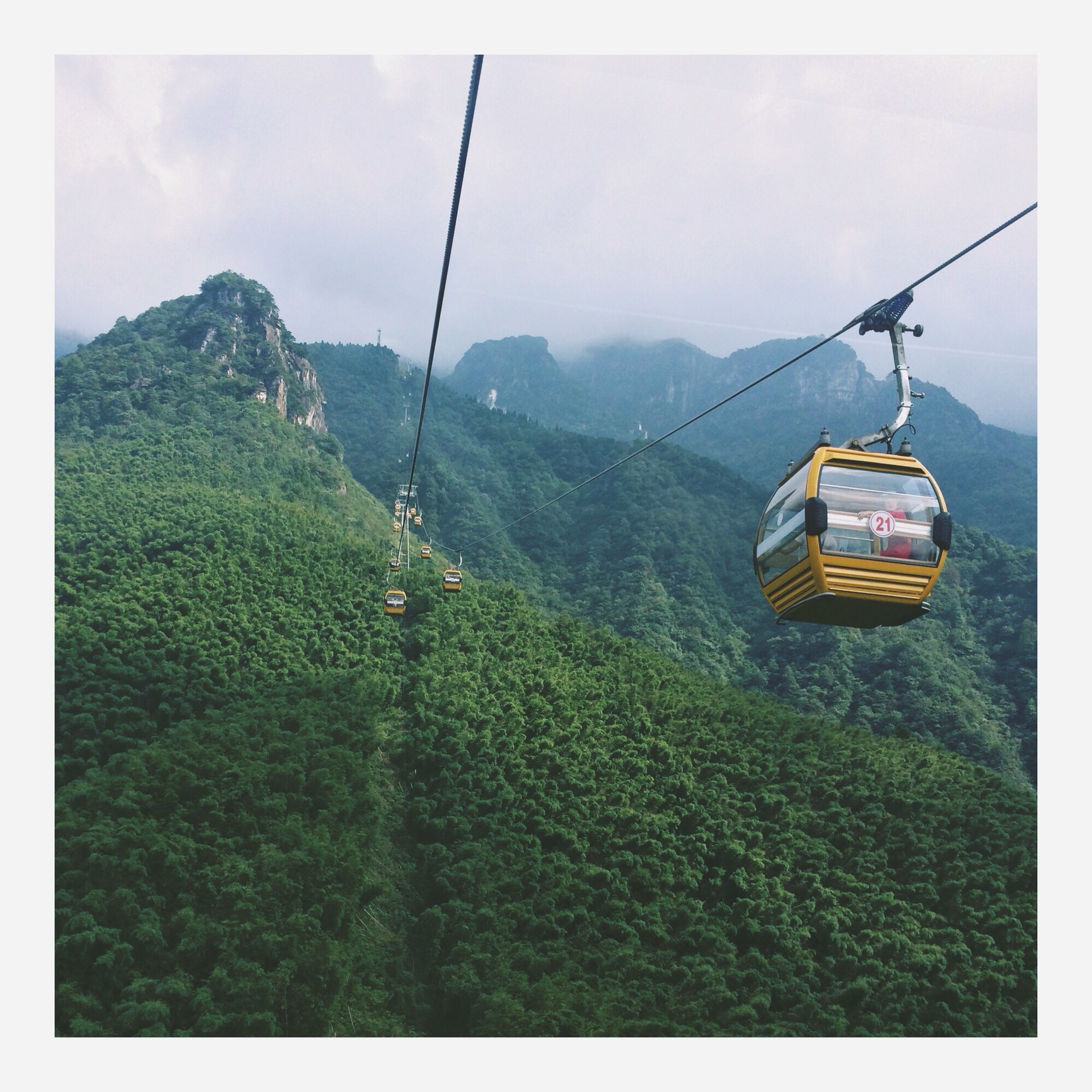 行走在高山草甸醉美武功山