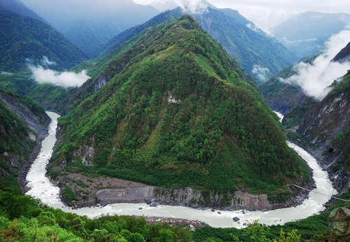 西藏小江南 林芝 雅鲁藏布江大峡谷3天2晚游(感受大峡谷和南迦巴瓦峰