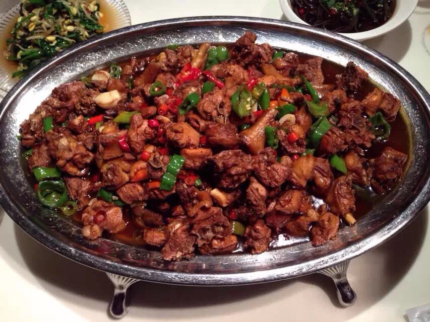 阿沙·巴特菲尔德_巴特鱼庄人均消费(2)