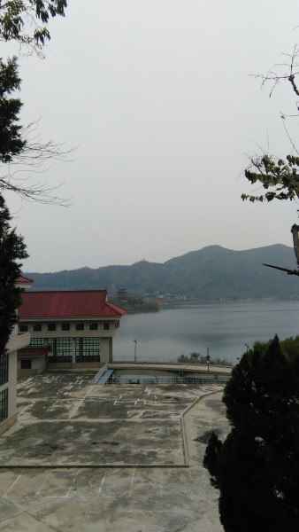 十三陵水库下面是什么 wKgBs1glv2eAECE8AA5jK3b2o4Q86.jpeg?imageView2%2F2%2Fw%2F600%2Fh%2F600%2Fq%2F90