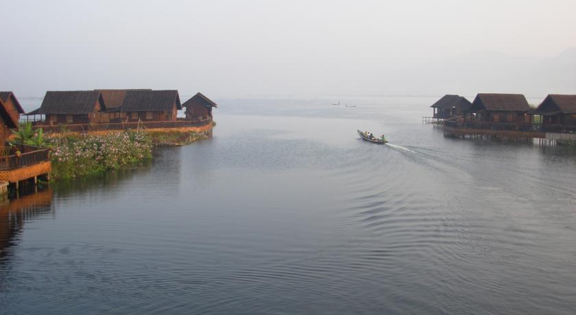 納畔金島小屋酒店