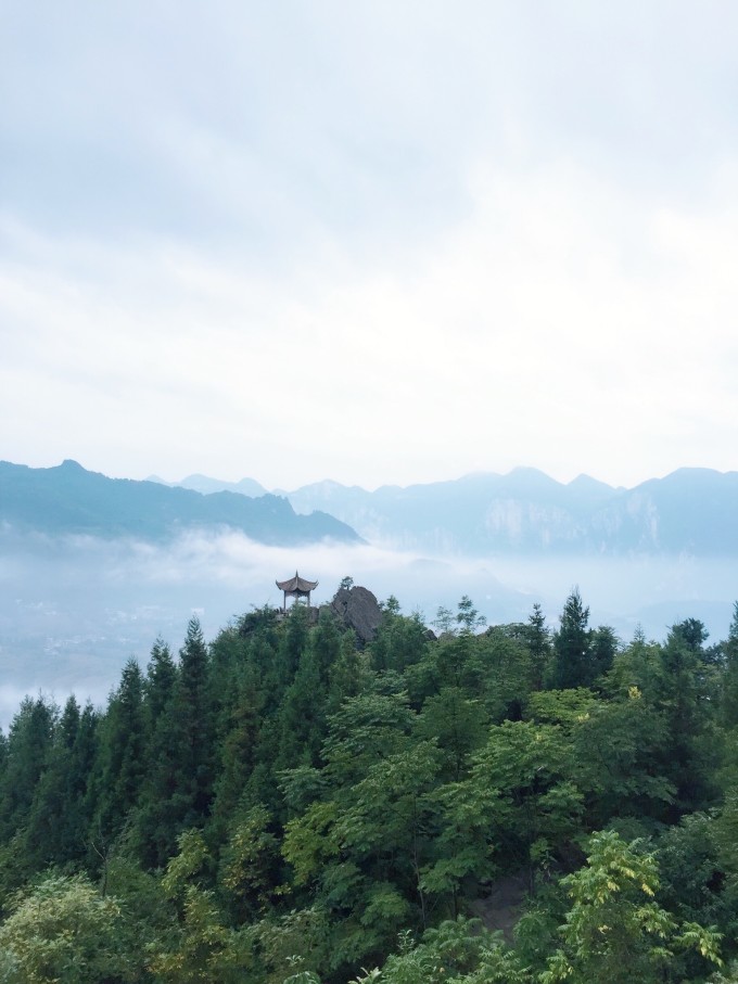 什么时候最适合去爬泰山 wKgBZ1m_PEOARFoHAAz59-Hje5I49.jpeg?imageView2%2F2%2Fw%2F680%2Fq%2F90