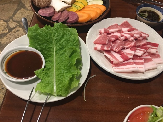 烤肉配什么蔬菜吃 wKgBZ1lgCpKAGRwnAAm0FMZsGdQ45.jpeg?imageView2%2F2%2Fw%2F680%2Fq%2F90