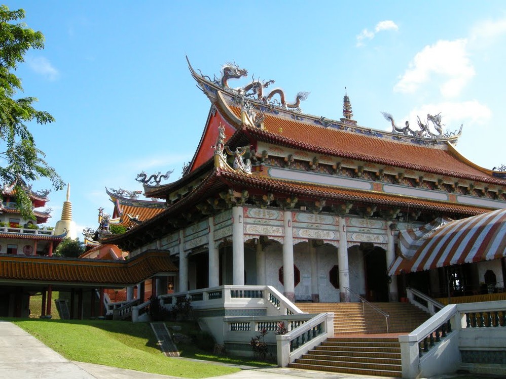 广西平南寺面南山有多少人口_广西容县南山金库图片(2)