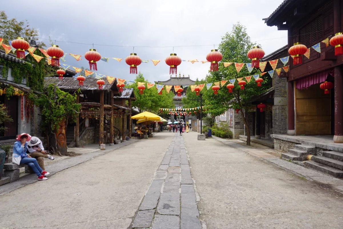 丽江旅游人均_丽江旅游景点图片(3)