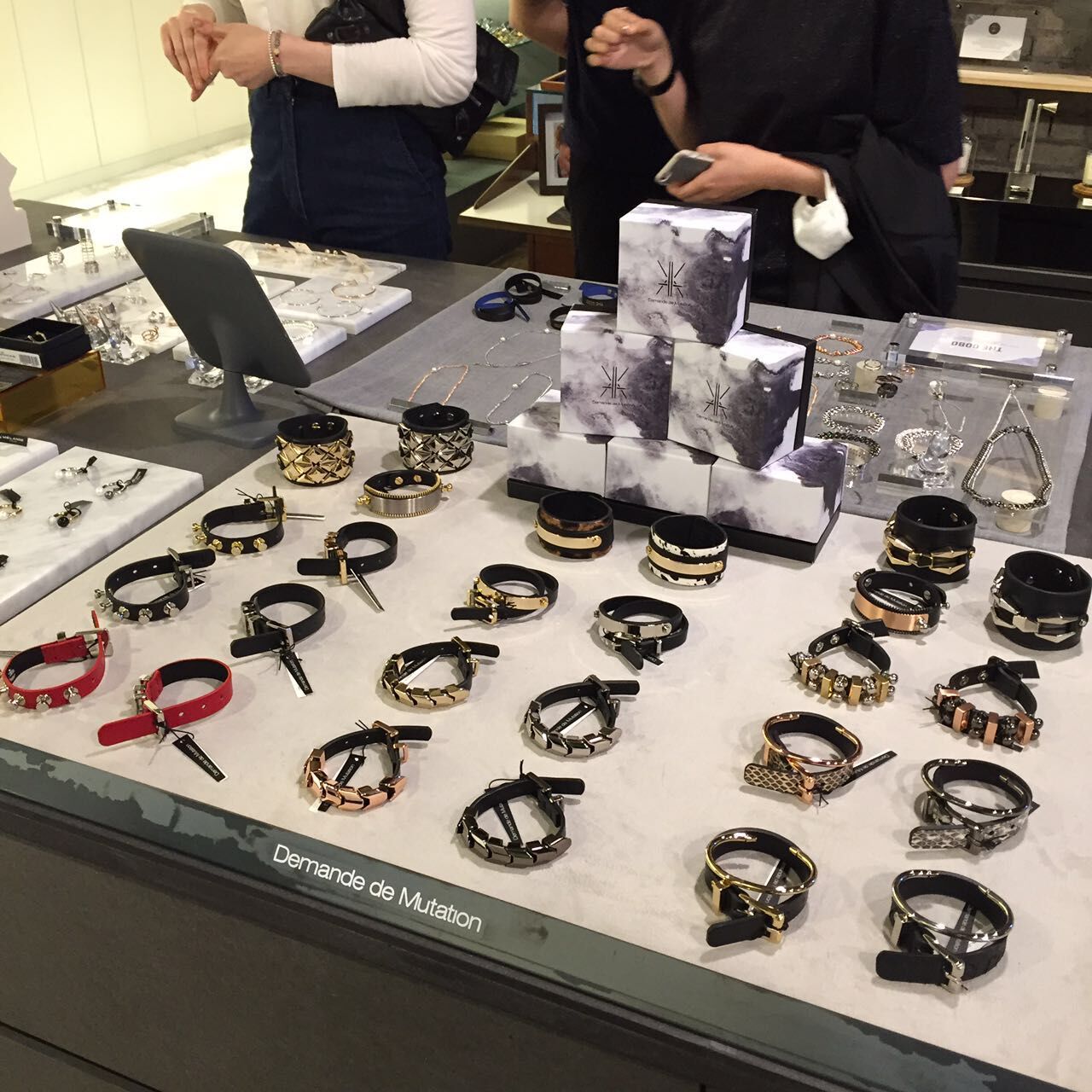 韩国釜山购物攻略(Vingt Ans(VA)潮牌、西面地